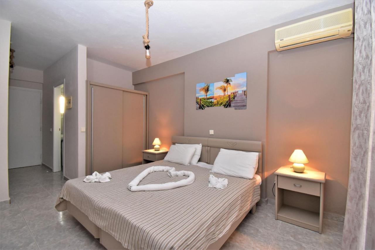 Hotel Sueño Polychrono